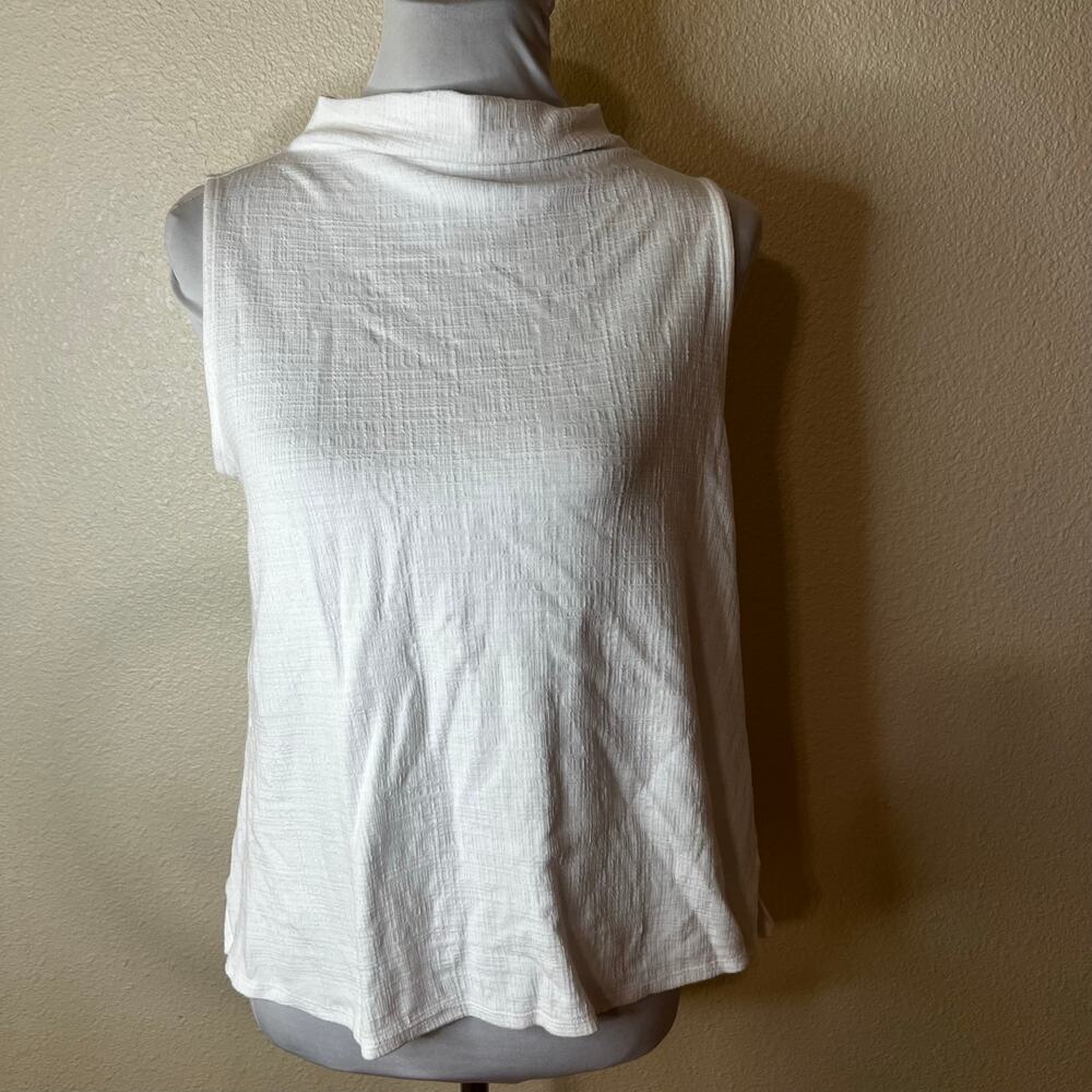 Eileen Fisher white textured mock neckline sleeveless blouse WOMENS XS